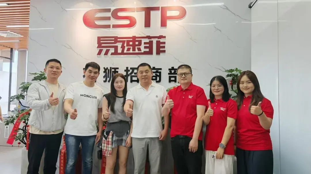 82c159ef-d2f6-443a-a292-e58ea05d69db.jpg